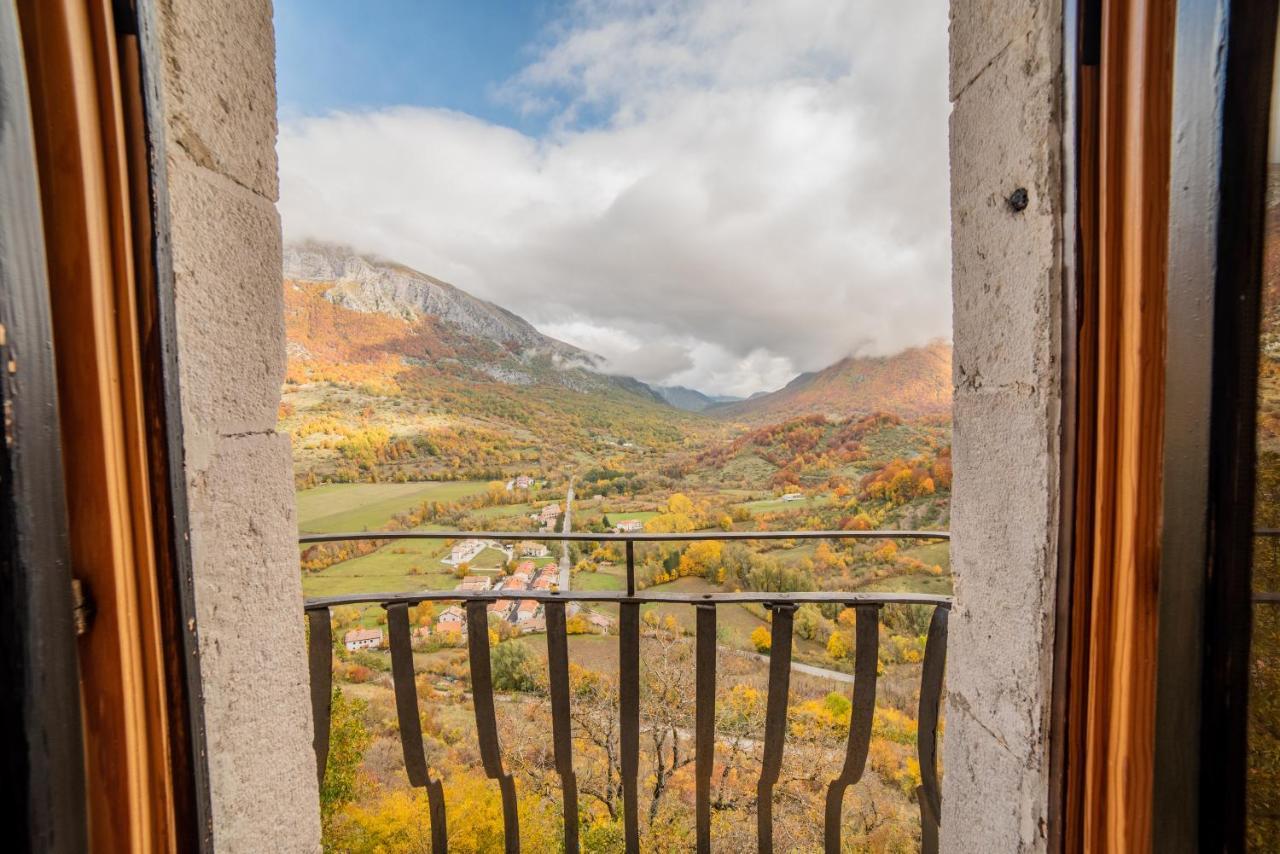 Dimora Fresilia Casa Vacanze Opi Exterior photo